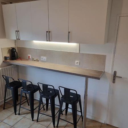 Auberge Angers Buitenkant foto