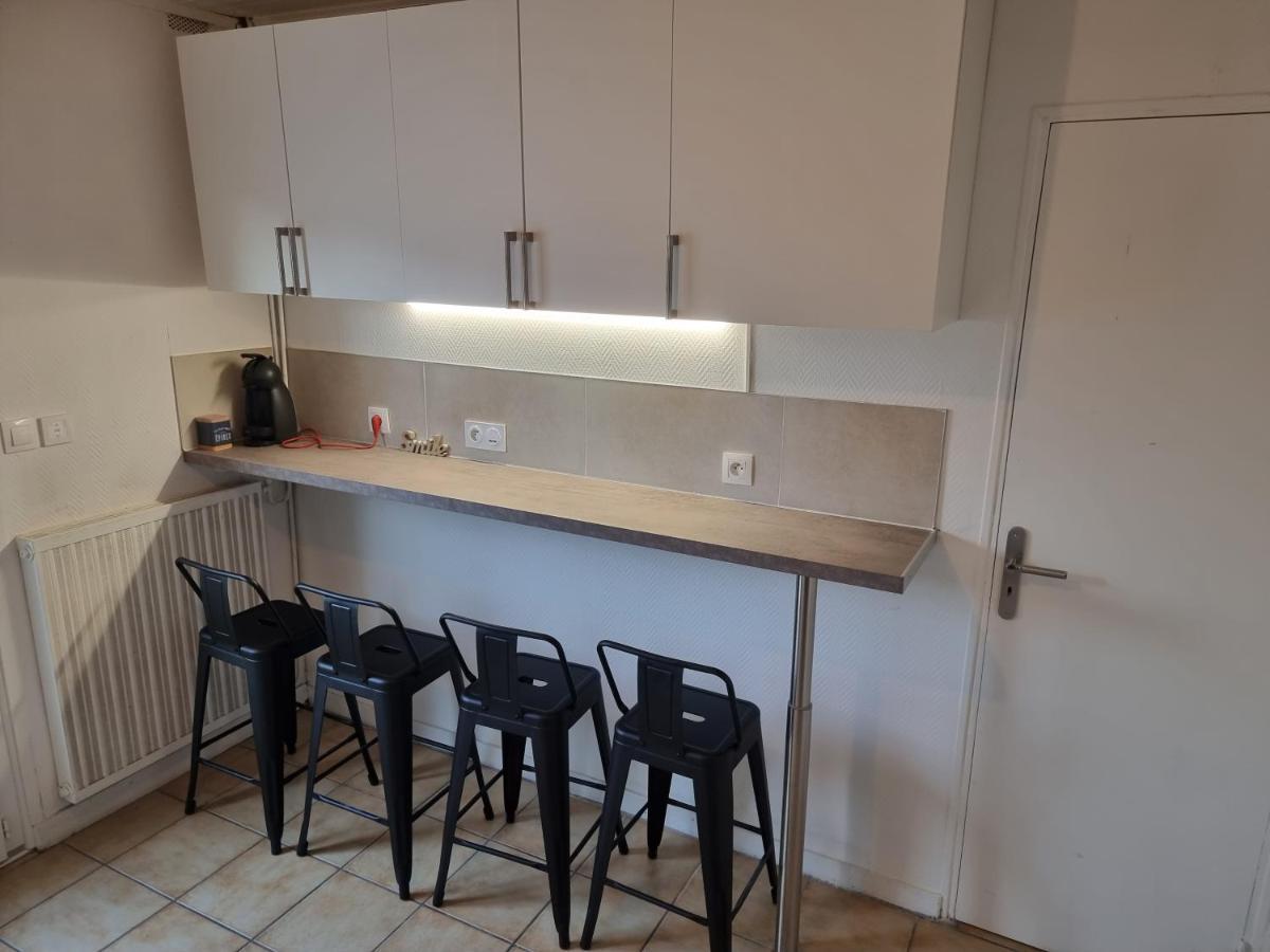 Auberge Angers Buitenkant foto